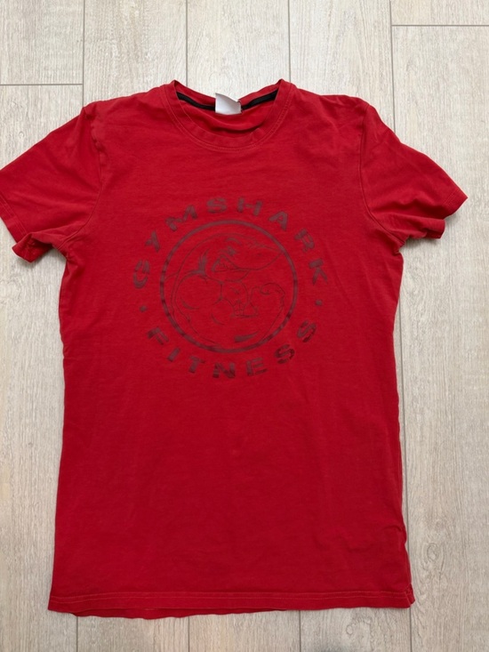 Gymshark Other - Gymshark Red Graphic T-Shirt XS Athletic Fit